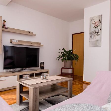 Zeljko Apartmani Lopar Exteriör bild