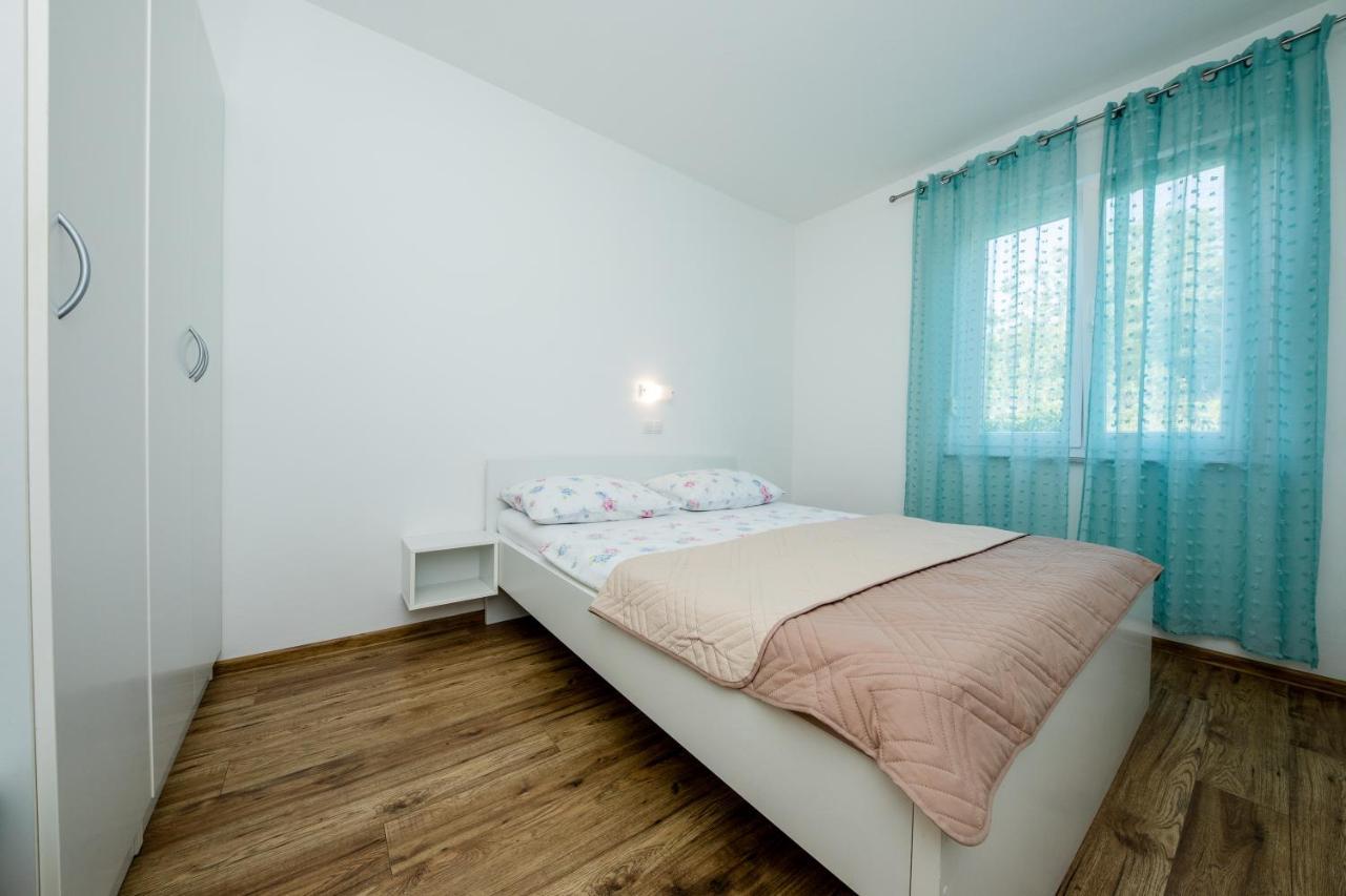 Zeljko Apartmani Lopar Exteriör bild