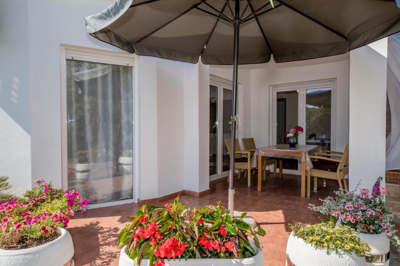Zeljko Apartmani Lopar Exteriör bild