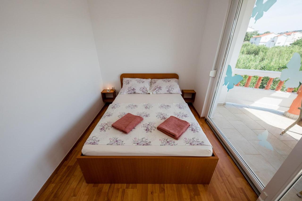 Zeljko Apartmani Lopar Exteriör bild