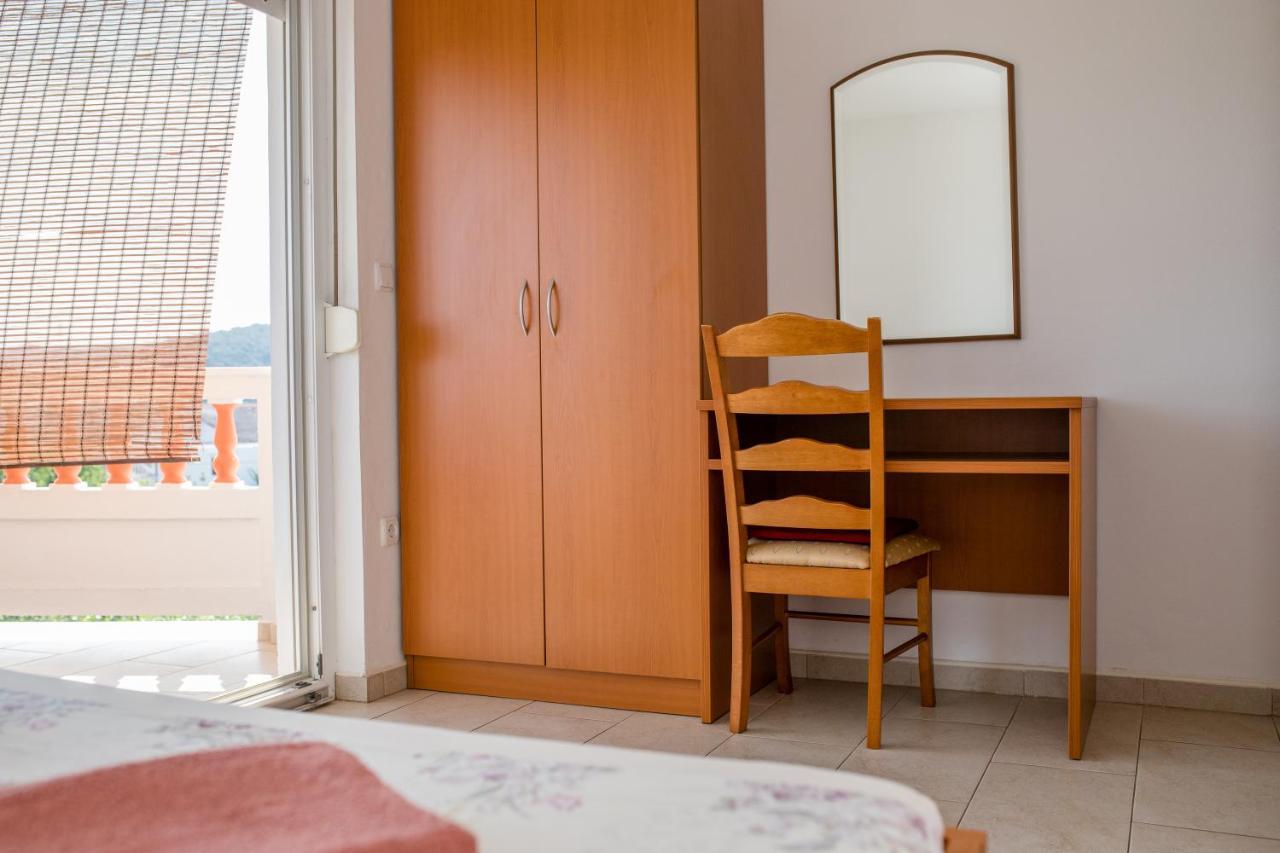 Zeljko Apartmani Lopar Exteriör bild